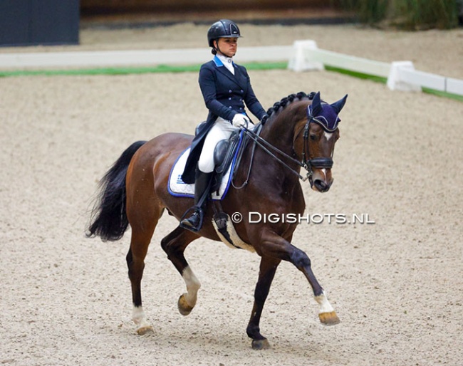 Zoe Roosen and Charmingmood at the 2023 CDI Kronenberg Indoor :: Photo © Digishots