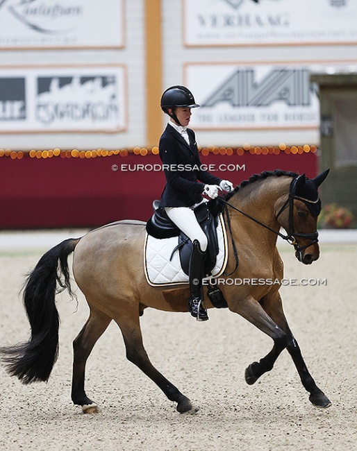 Maya Wächter and PAV Nasdaq at the 2024 CDI Kronenberg Indoor :: Photos © Astrid Appels