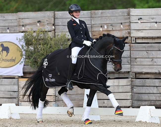 Georgina Kraft and TI Daily Challenge at the 2022 CDI Sint-Truiden :: Photo © Astrid Appels