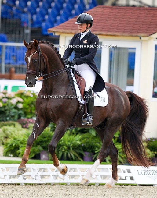 Ellen Birgitte Farbrot on Tailormade Red Rebel at the 2021 European Championships :: Photo © Astrid Appels