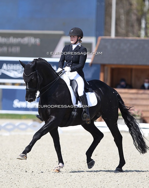 Lotte Meulendijks and Welt Hill at the 2021 CDI Opglabbeek :: Photo © Astrid Appels