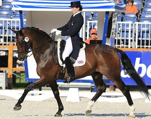 Samantha Brown and Kwadraat at the 2009 European Junior/Young Riders Championships
